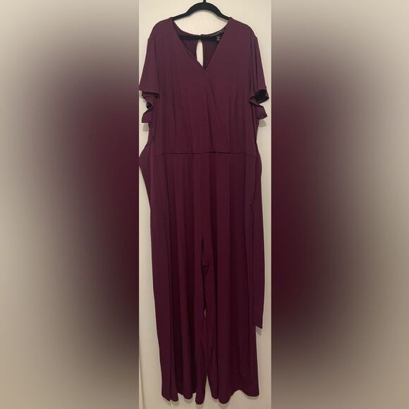New Lane Bryant Flutter Sleeve Wrap Plum Purple Wide Leg Jumpsuit 26 / 28 - Picture 5 of 9